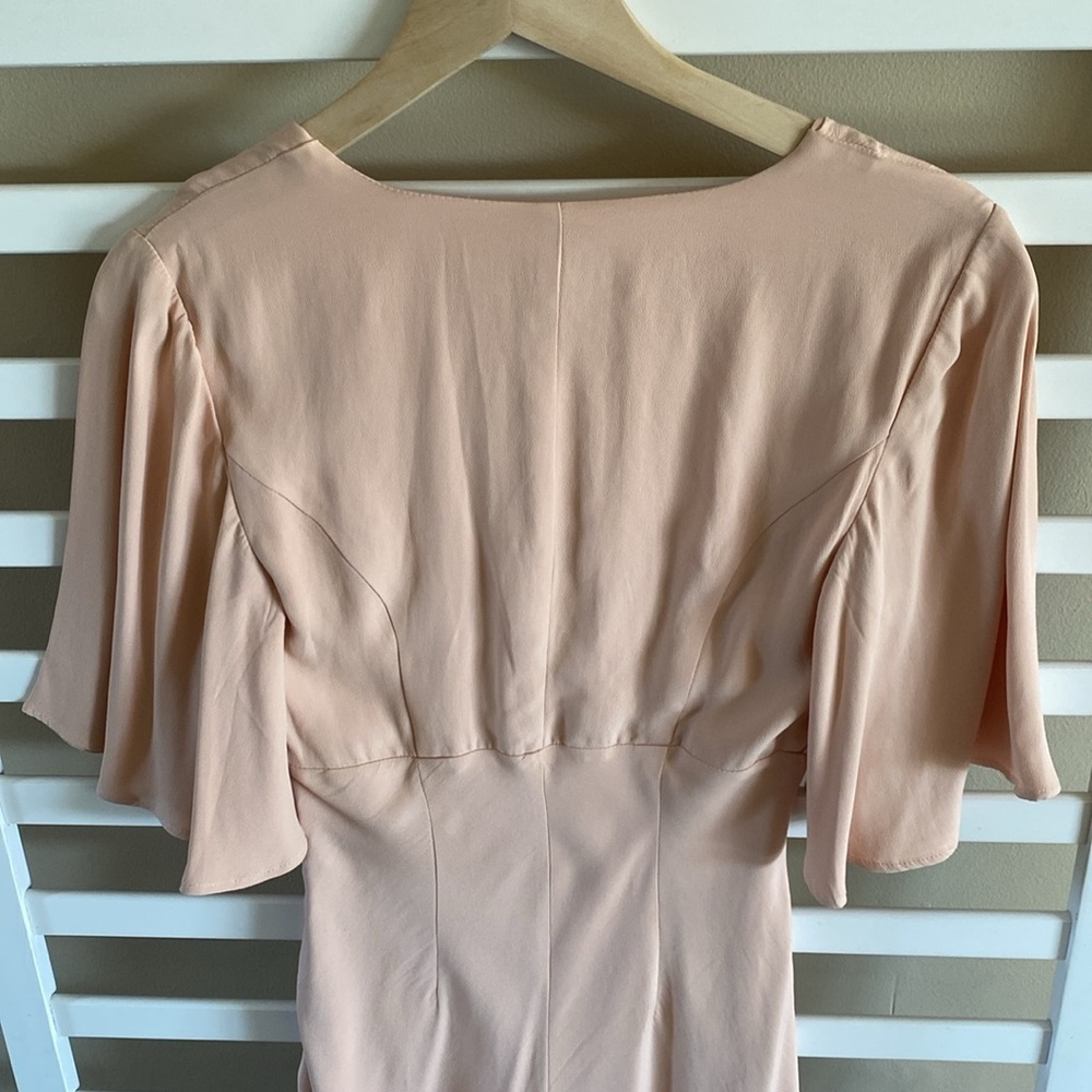 KEEPSAKE Kinship Blush Pink V Neck Gold Button Flare Sleeve Midi Dress Size 4 - Picture 13 of 16